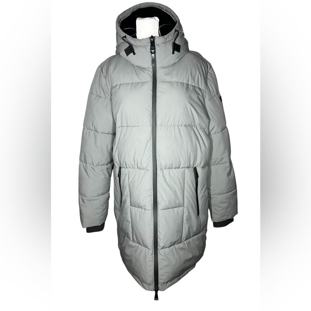 Women’s DKNY Gray Hooded Puffer Coat Thumbhole Cuffs Size XL Ski Winter Cozy - Picture 13 of 16